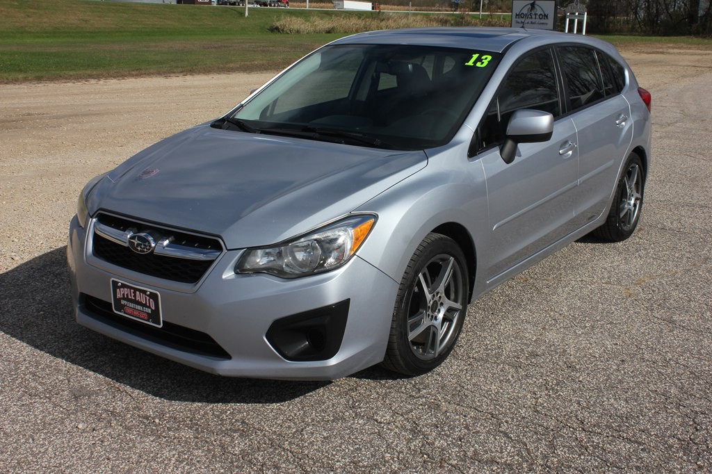 2013 Subaru Impreza Image 2
