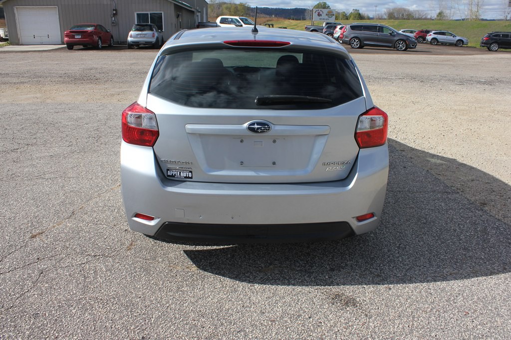 2013 Subaru Impreza Image 7