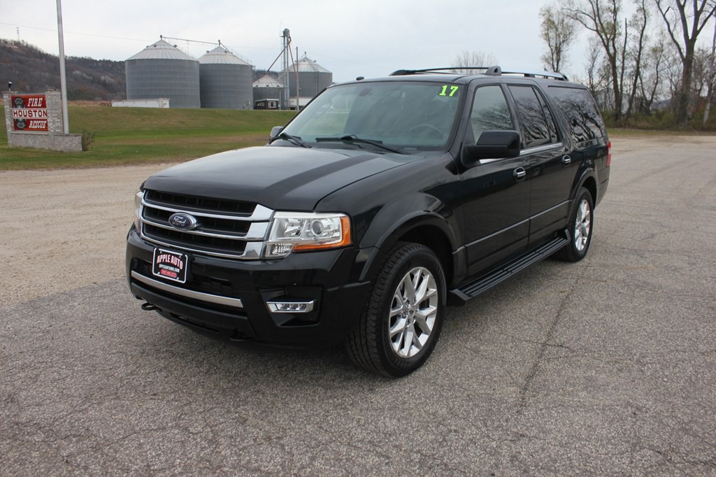 2017 Ford Expedition Image 1
