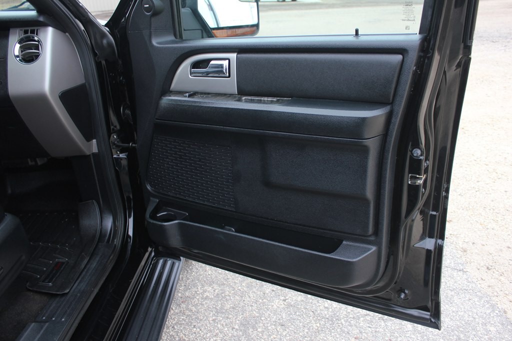 2017 Ford Expedition Image 30