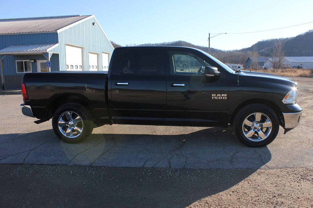 2018 RAM 1500 Image 5