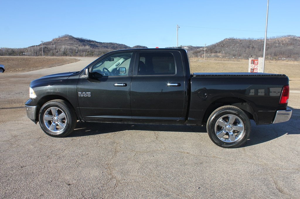 2018 RAM 1500 Image 9