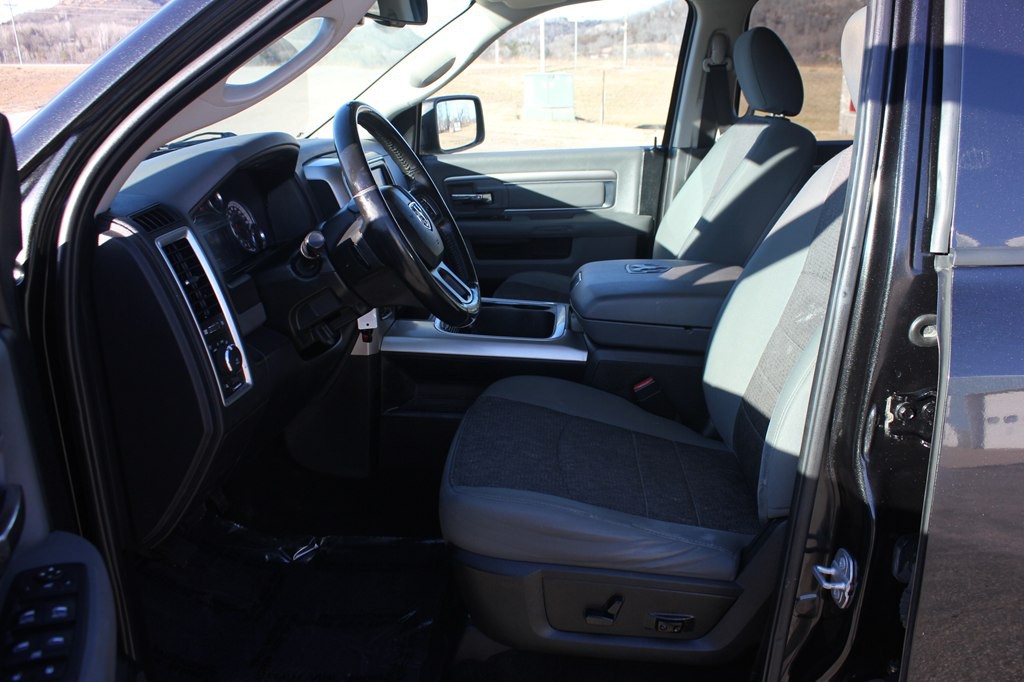 2018 RAM 1500 Image 33