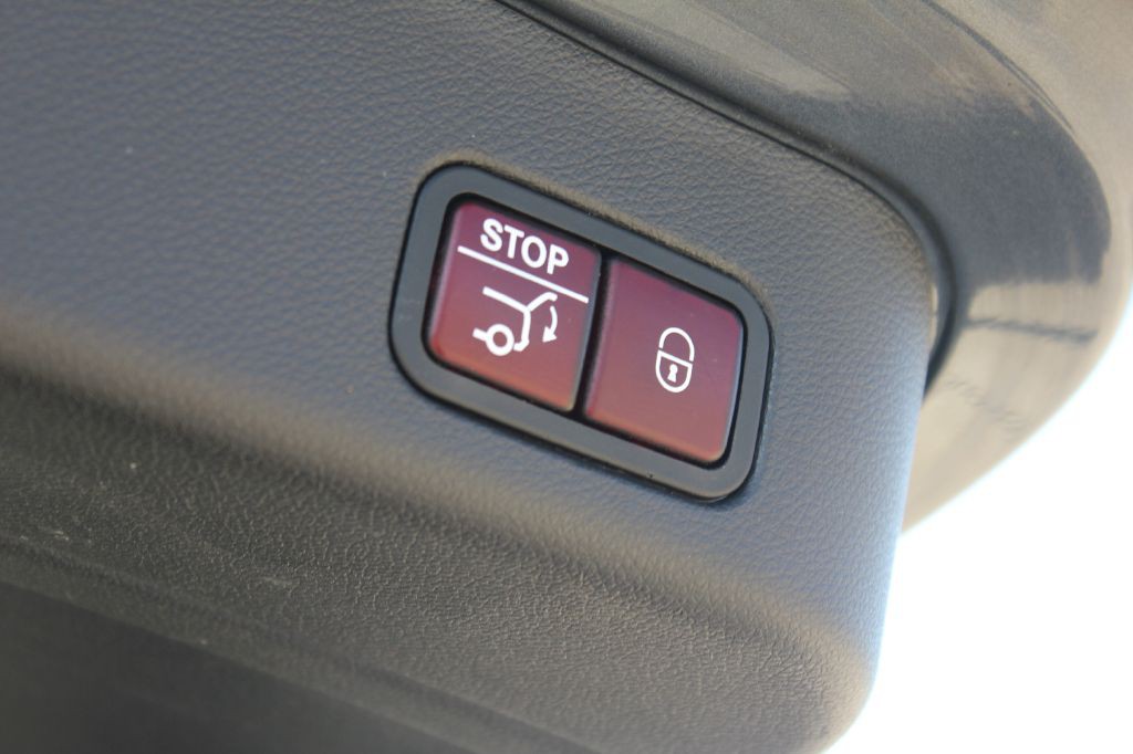 2015 Mercedes-Benz M-Class Image 34