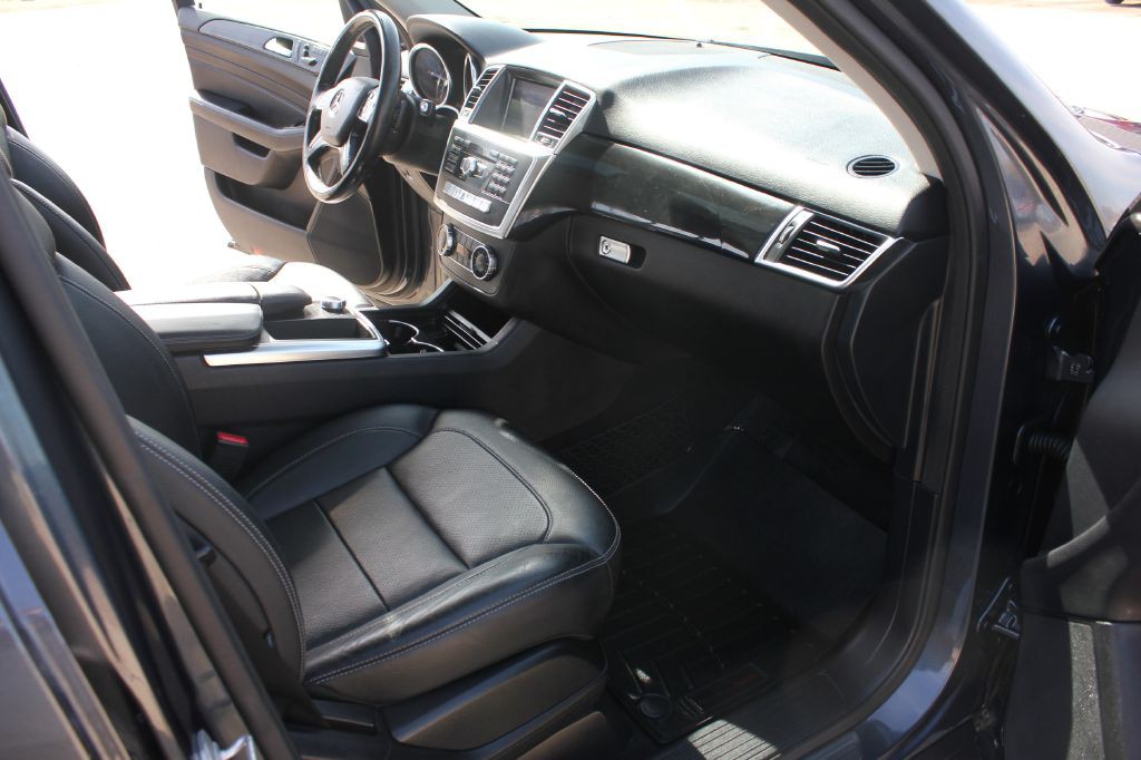 2015 Mercedes-Benz M-Class Image 38