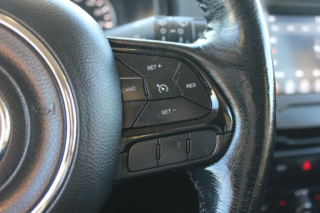 2018 Jeep Renegade Image 16