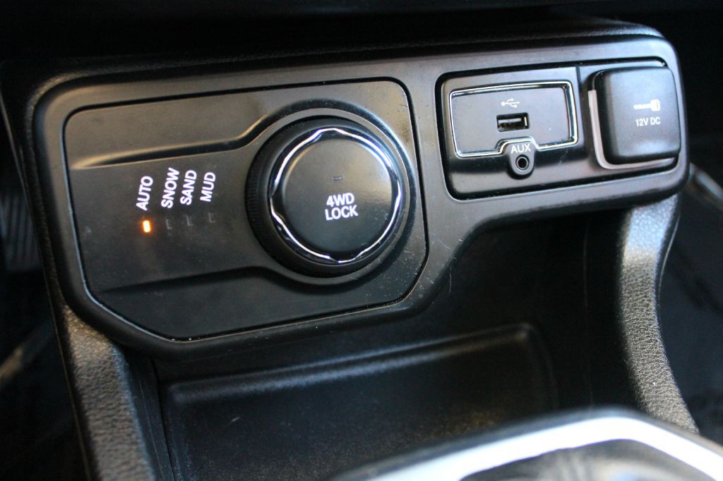 2018 Jeep Renegade Image 20