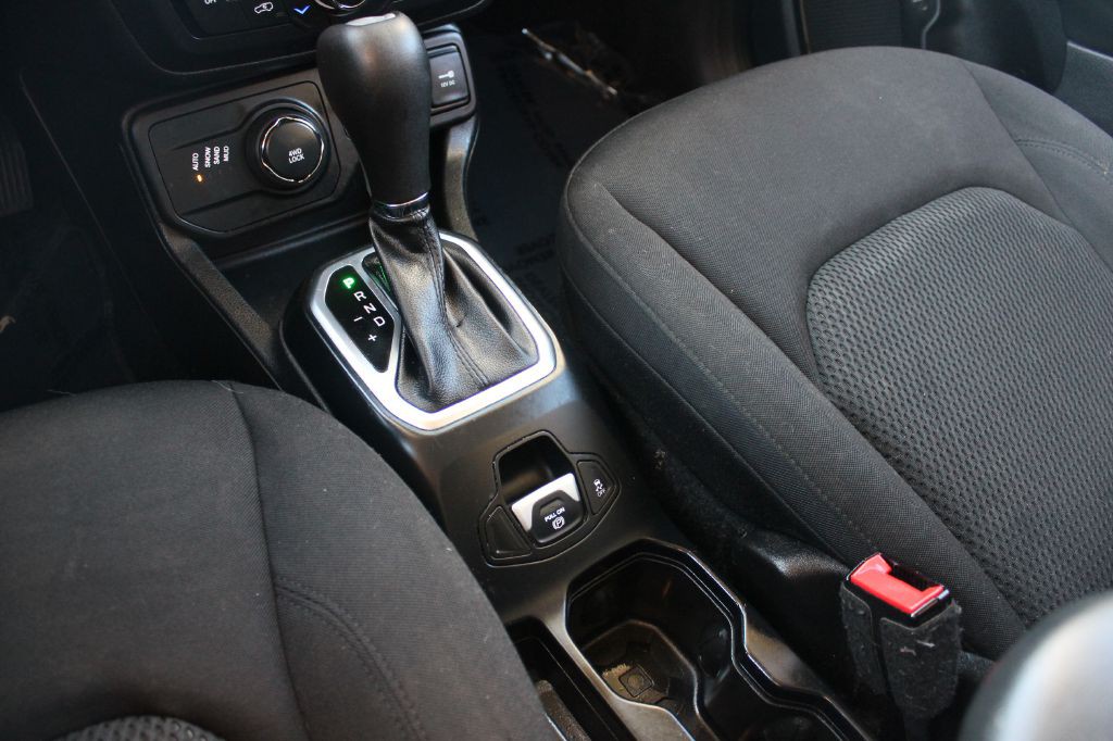 2018 Jeep Renegade Image 21