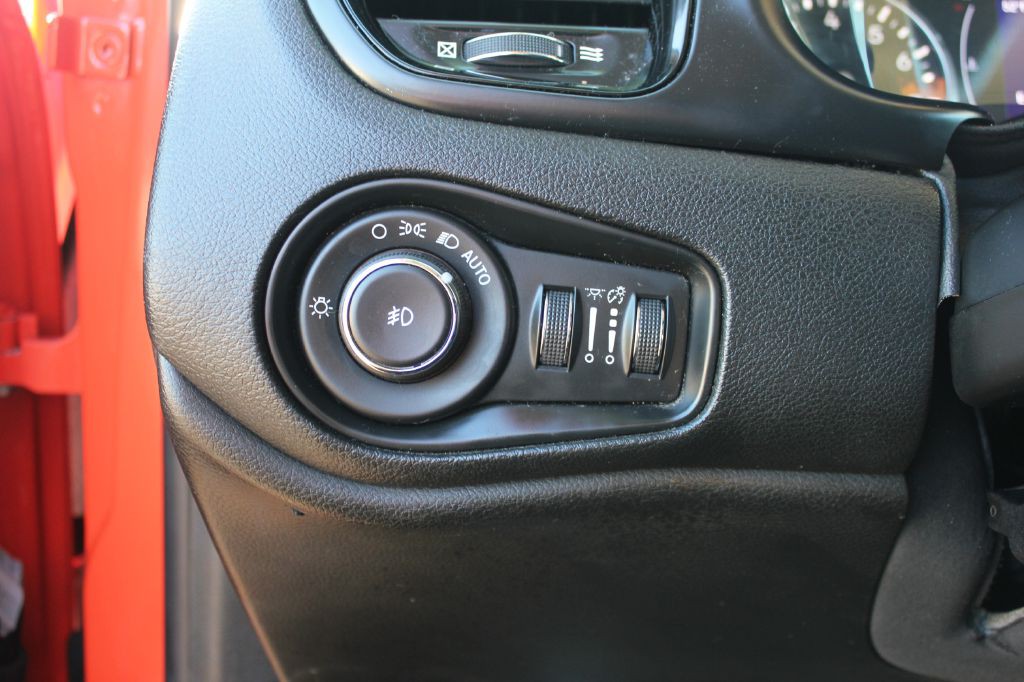 2018 Jeep Renegade Image 23