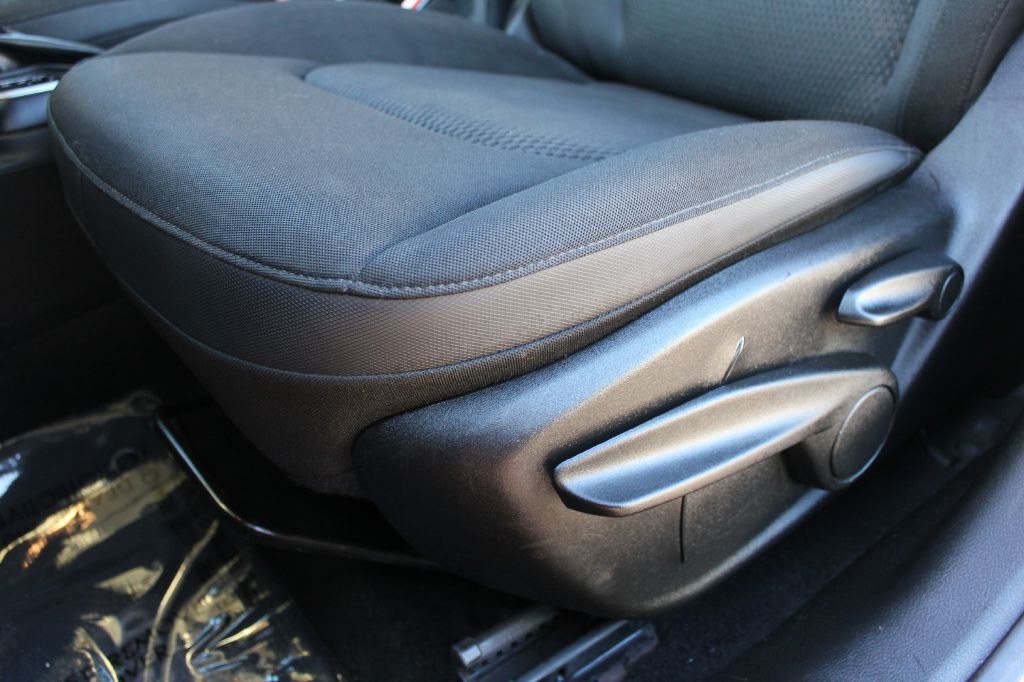 2018 Jeep Renegade Image 24