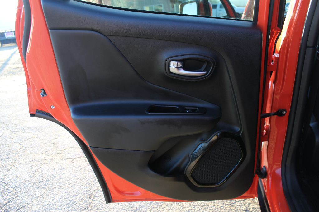 2018 Jeep Renegade Image 29