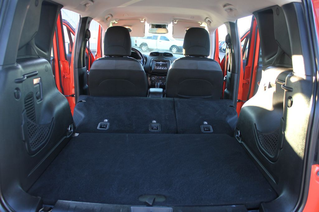 2018 Jeep Renegade Image 38