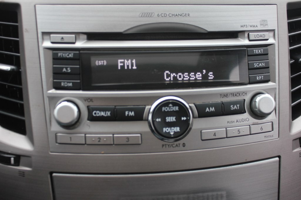 2011 Subaru Legacy Image 19