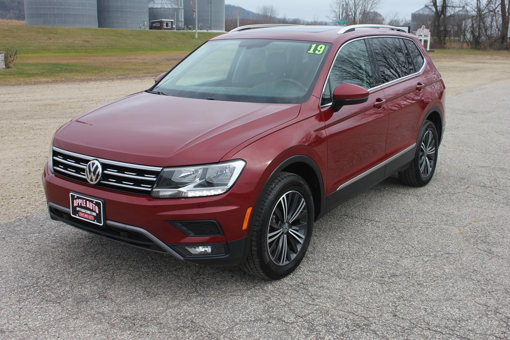 2019 Volkswagen Tiguan Image 2
