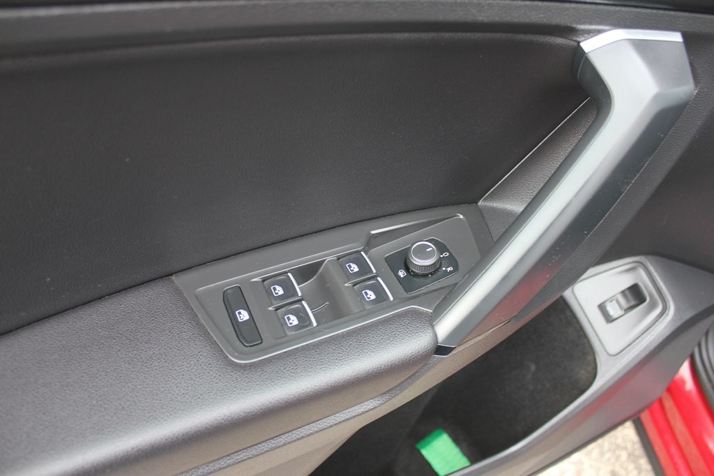 2019 Volkswagen Tiguan Image 28