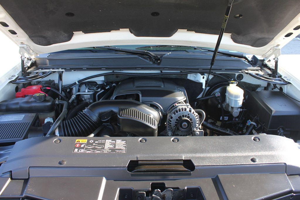 2011 Chevrolet Suburban Image 56