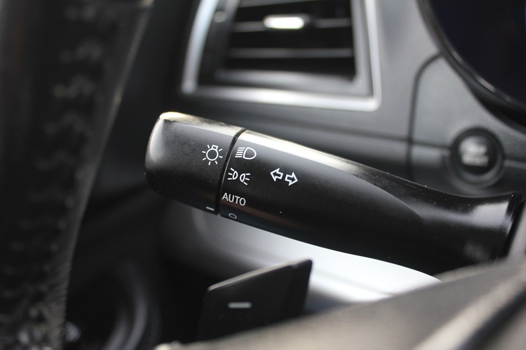 2015 Subaru Legacy Image 16