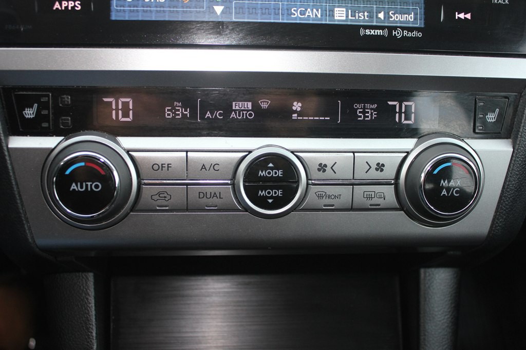 2015 Subaru Legacy Image 20