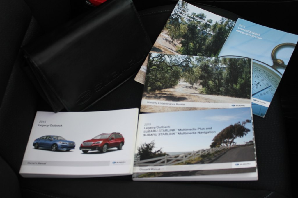 2015 Subaru Legacy Image 34