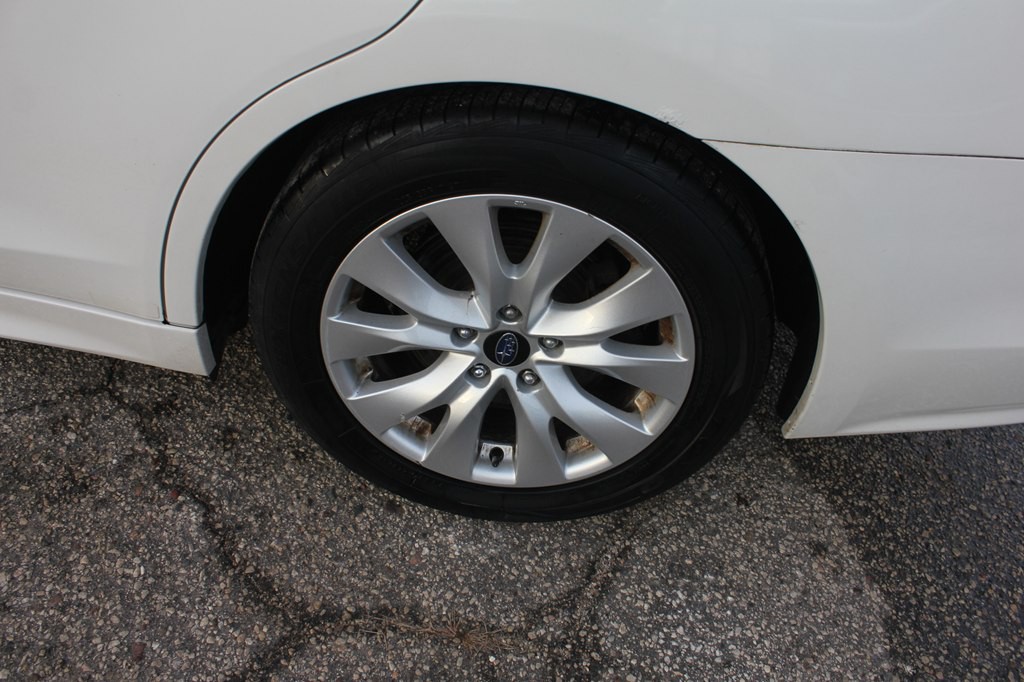 2015 Subaru Legacy Image 54