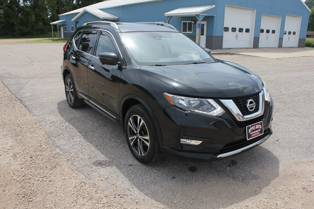 2017 Nissan Rogue Image 4