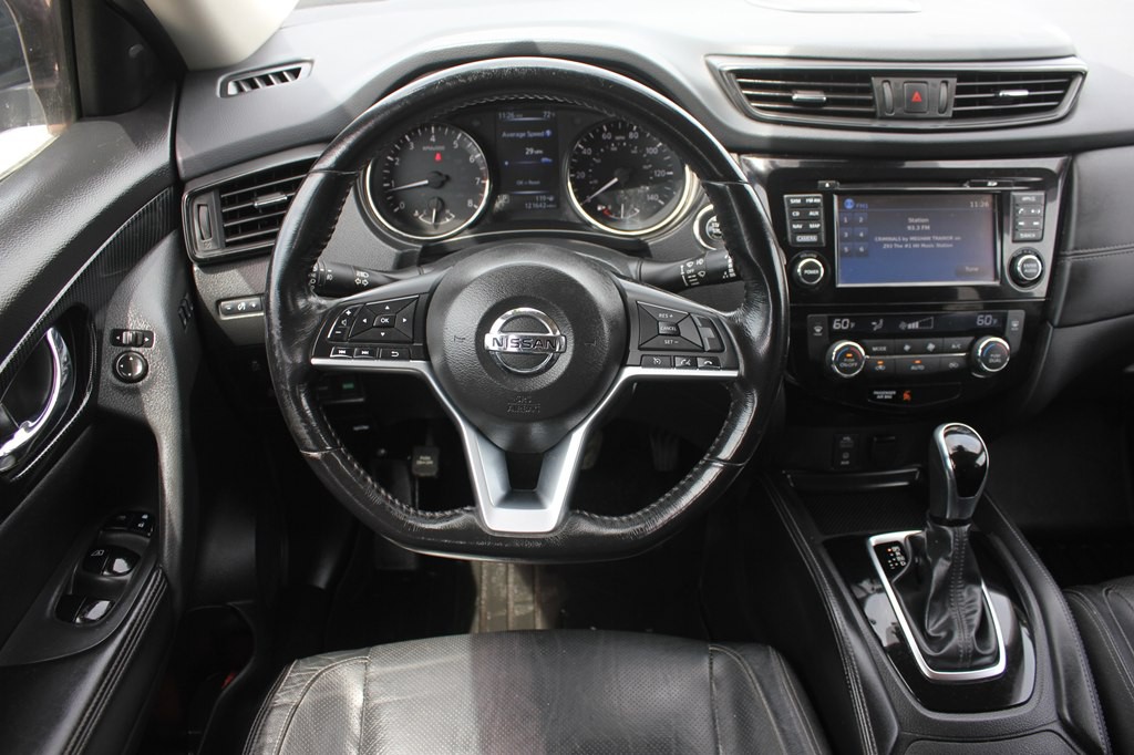 2017 Nissan Rogue Image 10