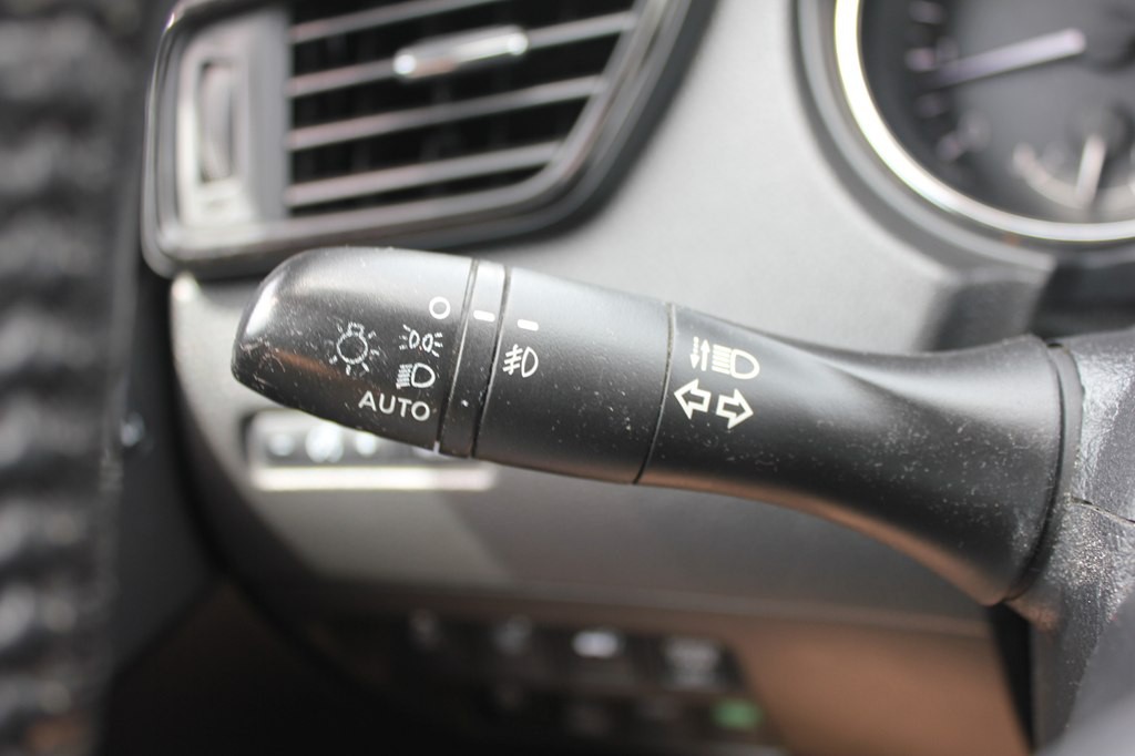 2017 Nissan Rogue Image 15