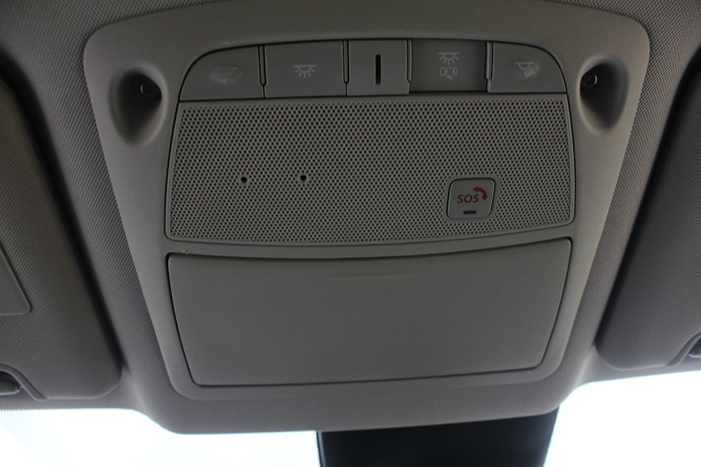 2017 Nissan Rogue Image 25