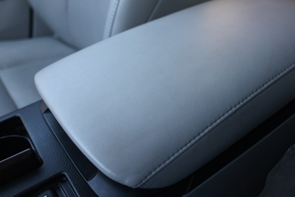 2012 Lexus RX Image 26