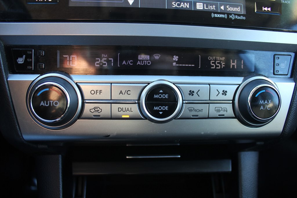 2017 Subaru Outback Image 18