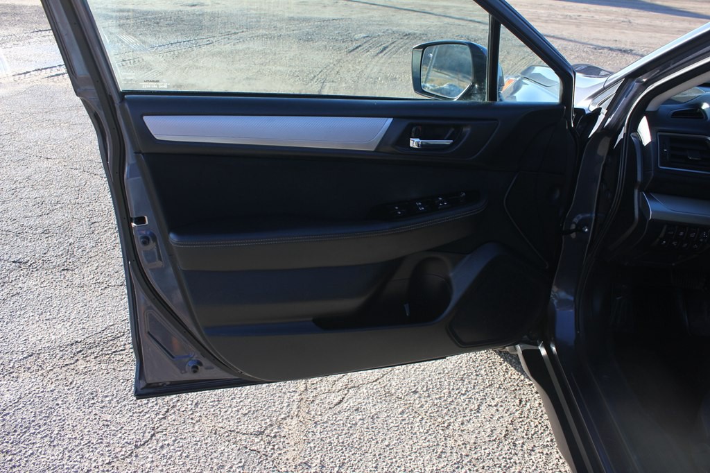 2017 Subaru Outback Image 27