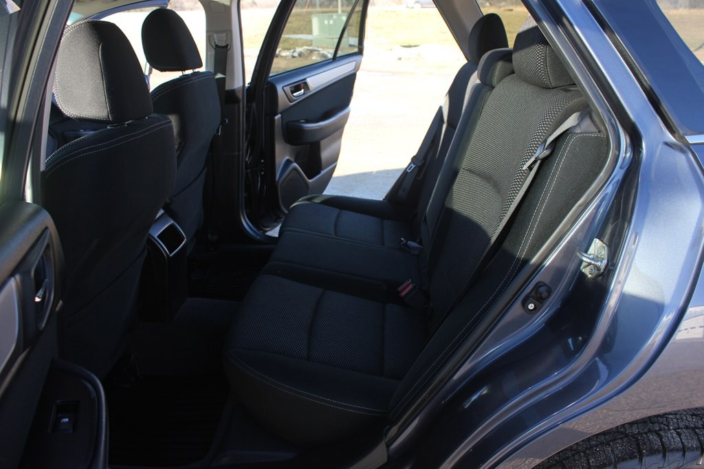 2017 Subaru Outback Image 38