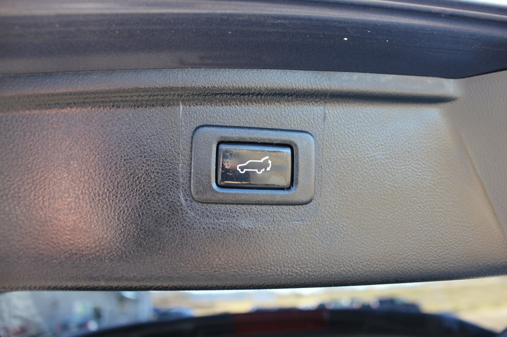 2017 Subaru Outback Image 43