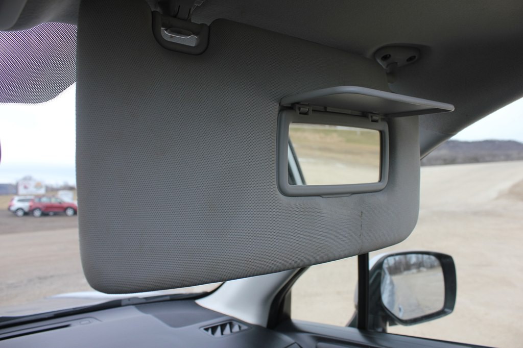 2016 Subaru Forester Image 28