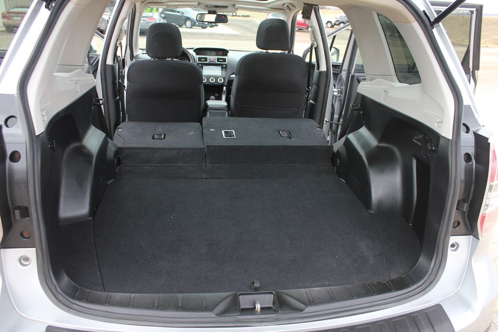 2016 Subaru Forester Image 43