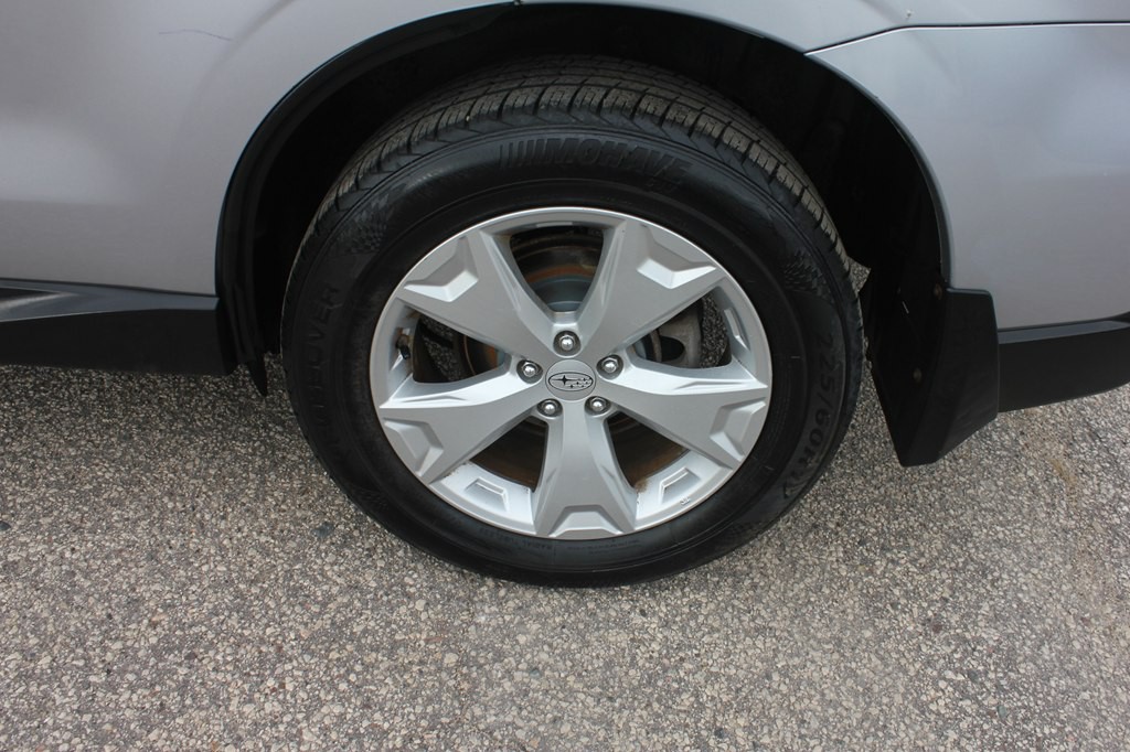 2016 Subaru Forester Image 57