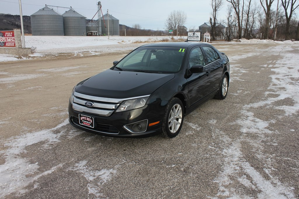 2011 Ford Fusion Image 1