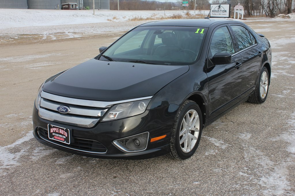 2011 Ford Fusion Image 2