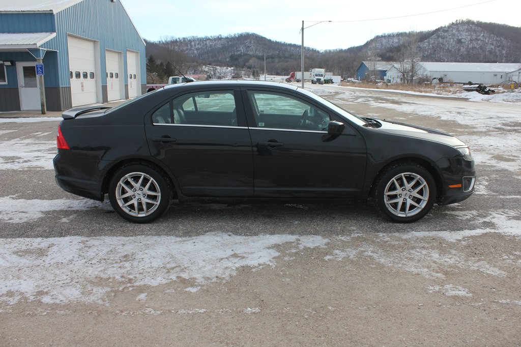 2011 Ford Fusion Image 5