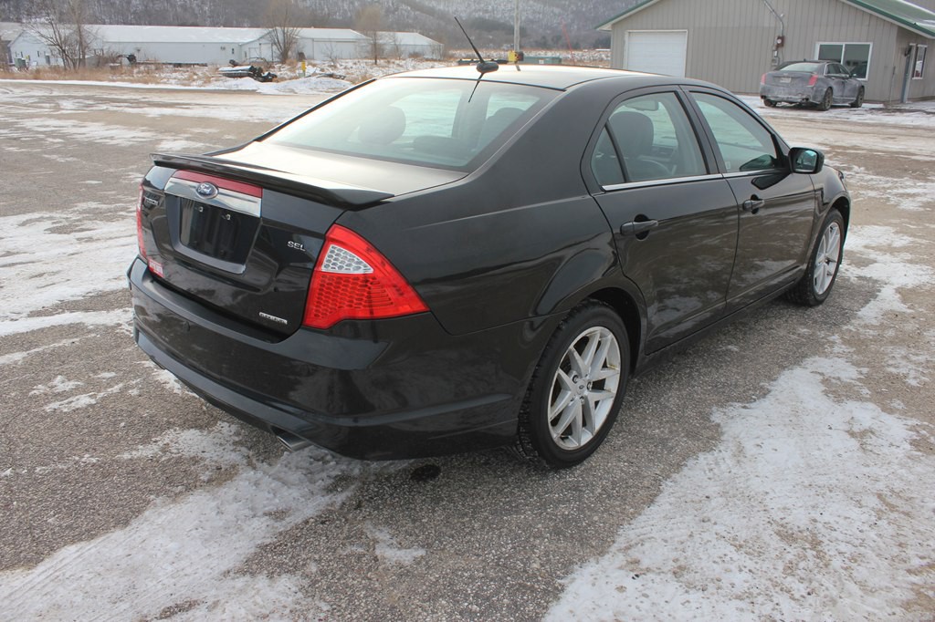 2011 Ford Fusion Image 6
