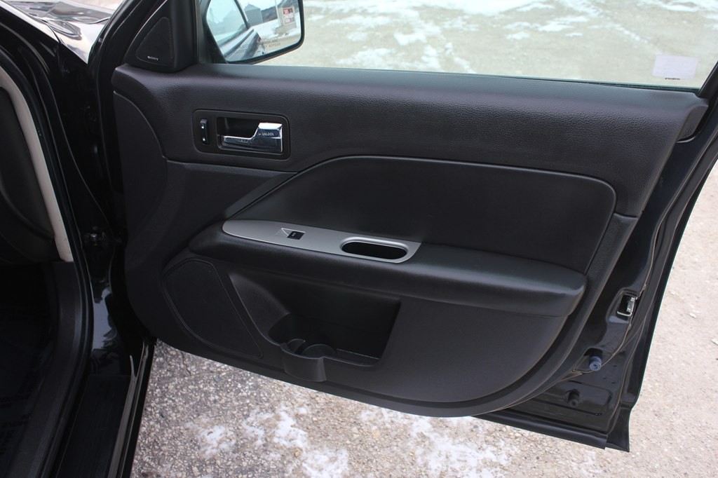 2011 Ford Fusion Image 31