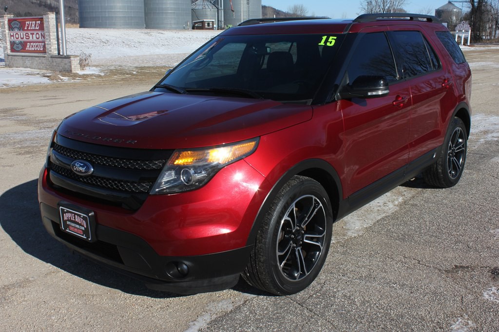2015 Ford Explorer Image 2