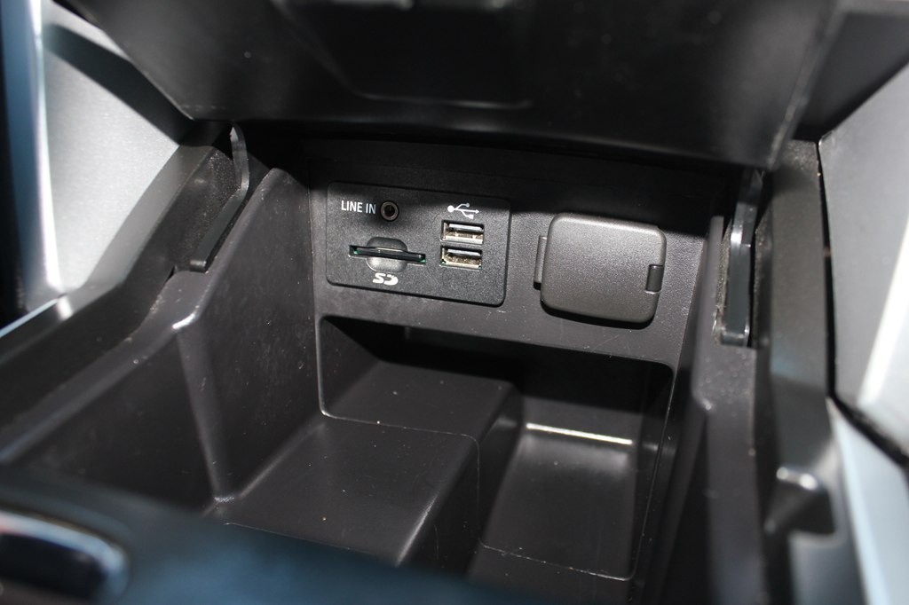 2015 Ford Explorer Image 20