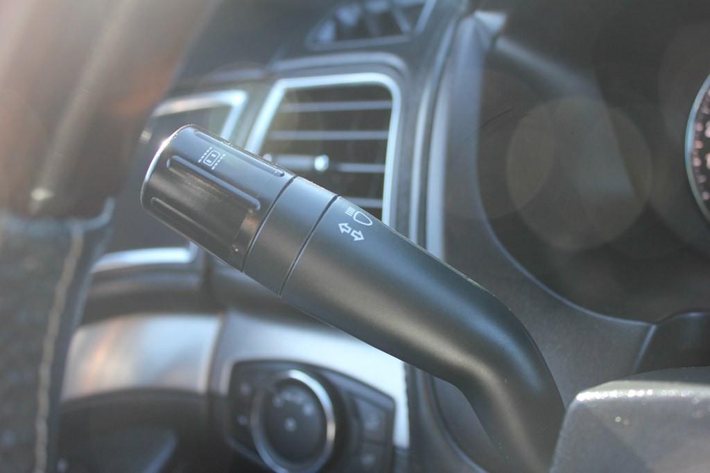 2018 Ford Explorer Image 15