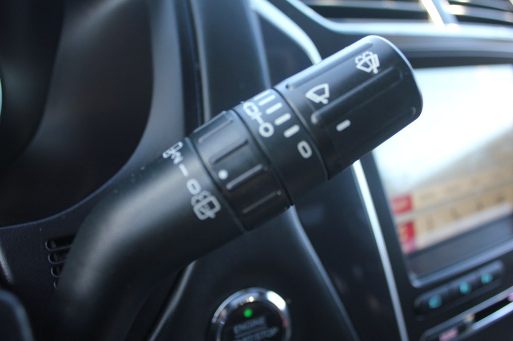 2018 Ford Explorer Image 16