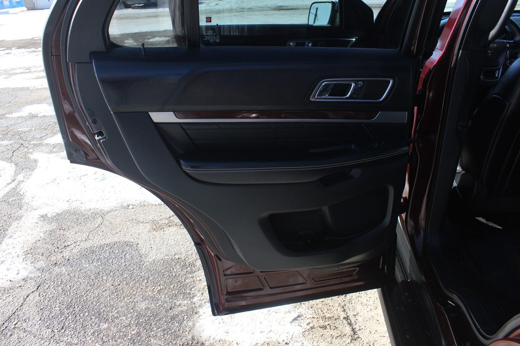 2018 Ford Explorer Image 41