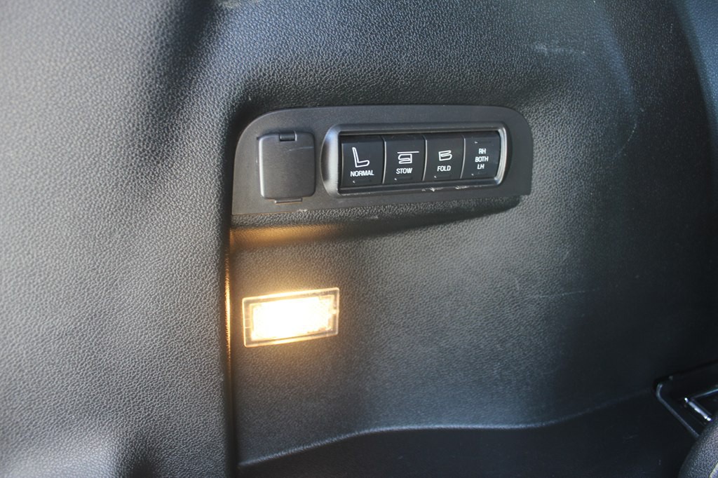 2018 Ford Explorer Image 48