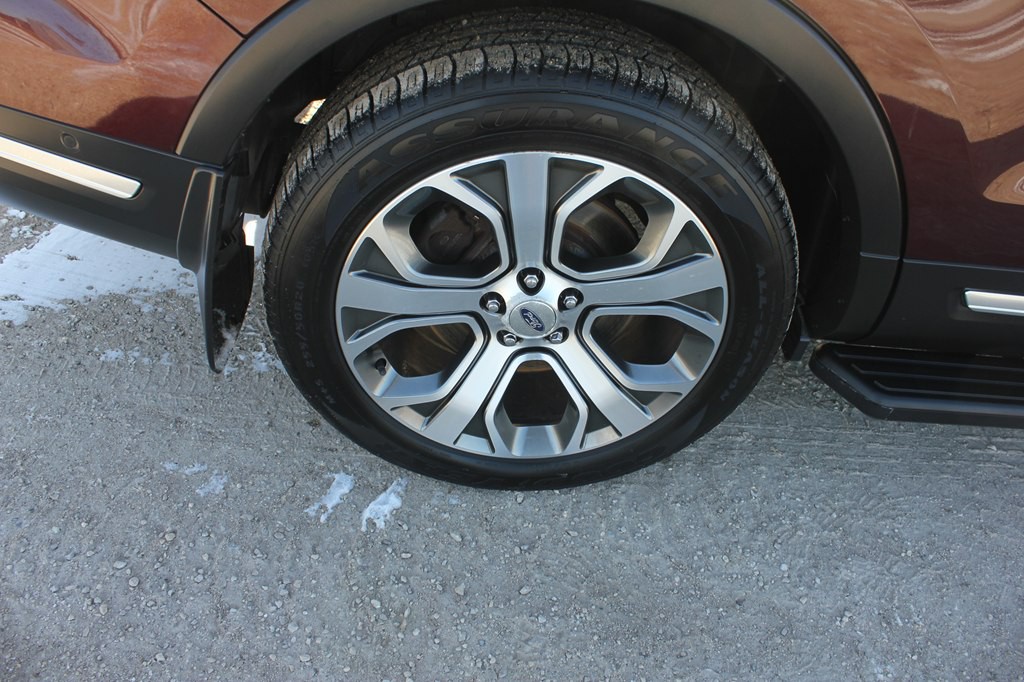 2018 Ford Explorer Image 60