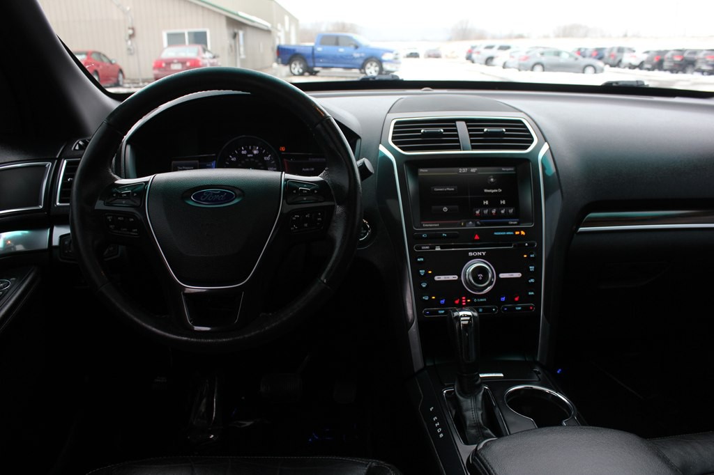 2016 Ford Explorer Image 10