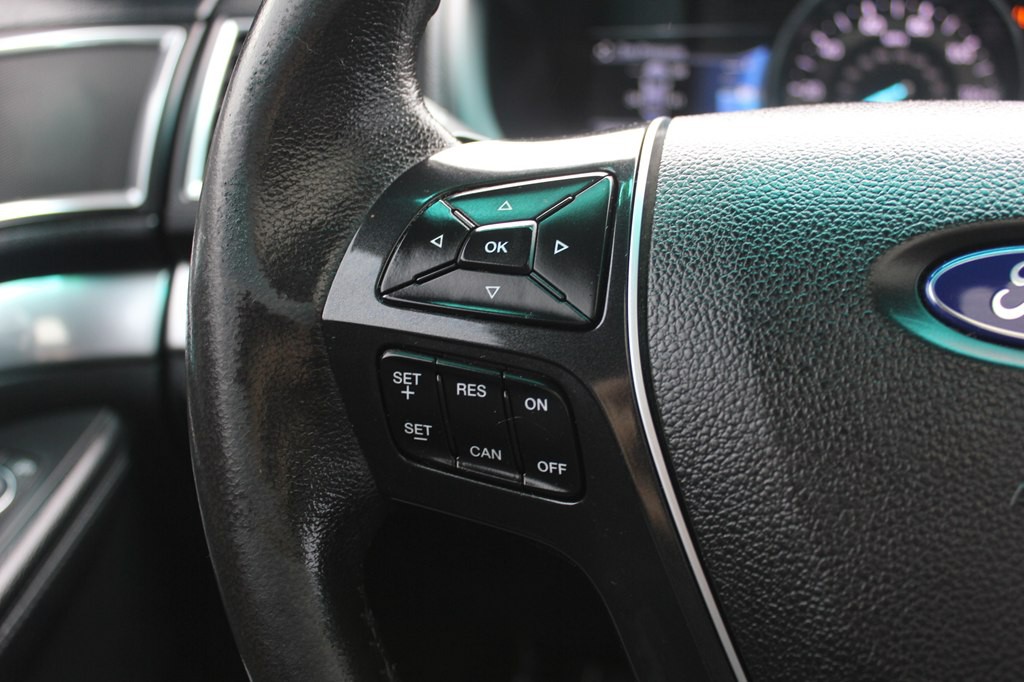 2016 Ford Explorer Image 14